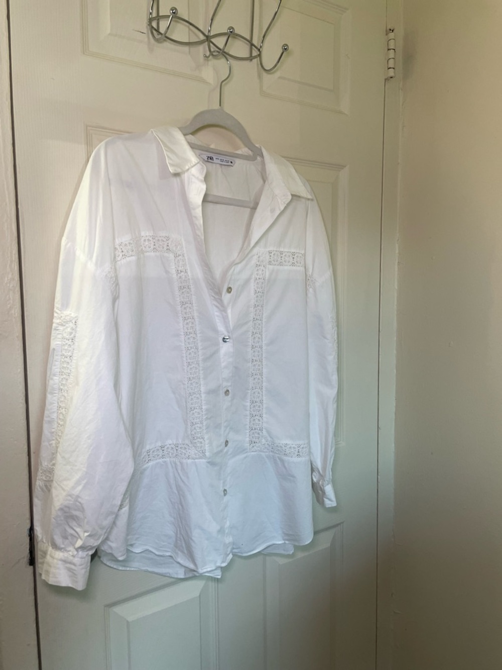 Zara White Button-Up Blouse with Crochet Detailing